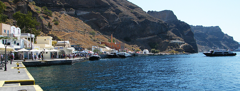 The walk to Thera (or Thira or Fira) 